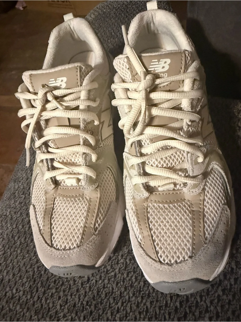 New Balance Women's Cream/Tan Athletic Sneakers